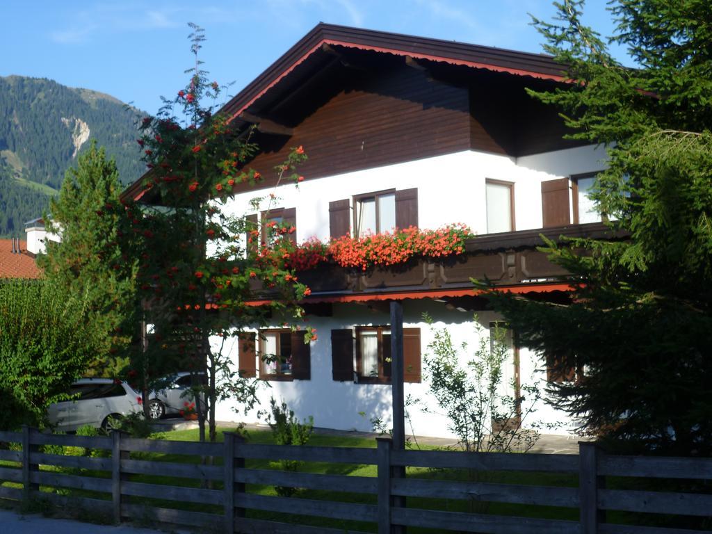 Haus Slechta Apartment Kitzbuhel Exterior photo